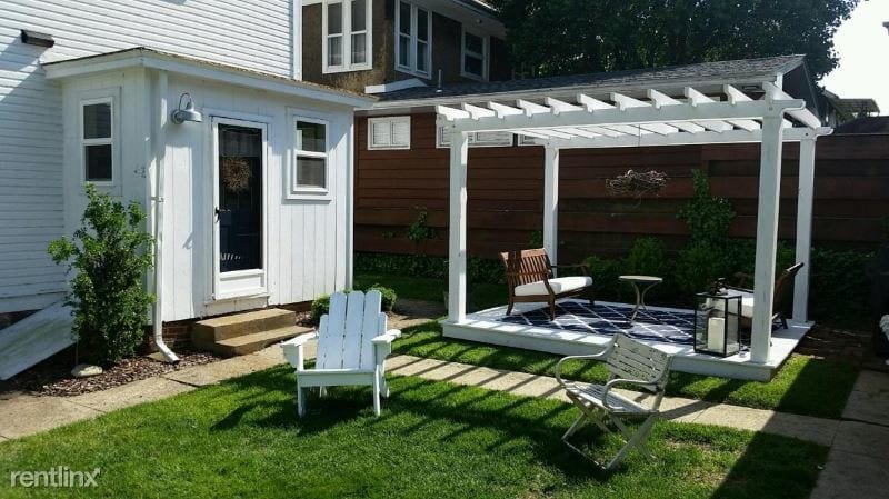 4 br, 1.5 bath House - 615 Washington St - 4 br, 1.5 bath House - 615  Washington St