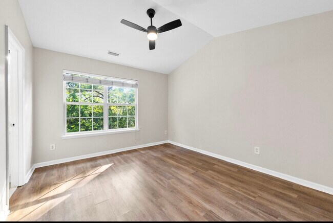 Foto del edificio - 12536 Hennigan Place Ln