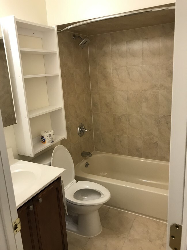 bathroom - 73 Bodine St