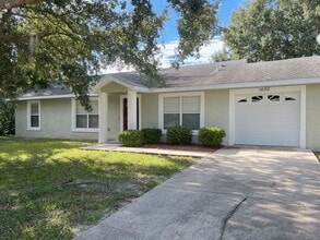 Building Photo - 1692 Whipple Dr