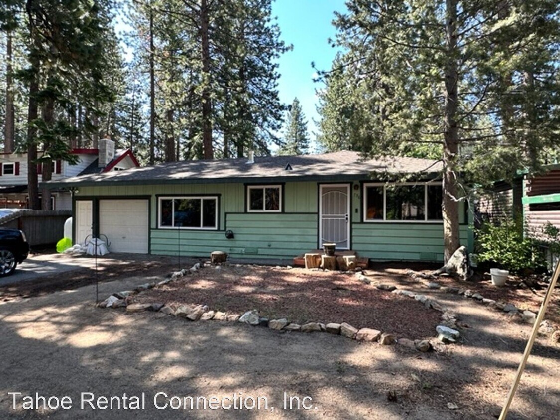 Primary Photo - 5 br, 2 bath House - 756 Panther Ln.