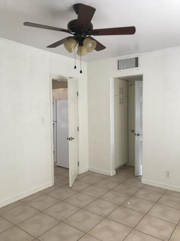 Primary Photo - 841 N 6th Ave