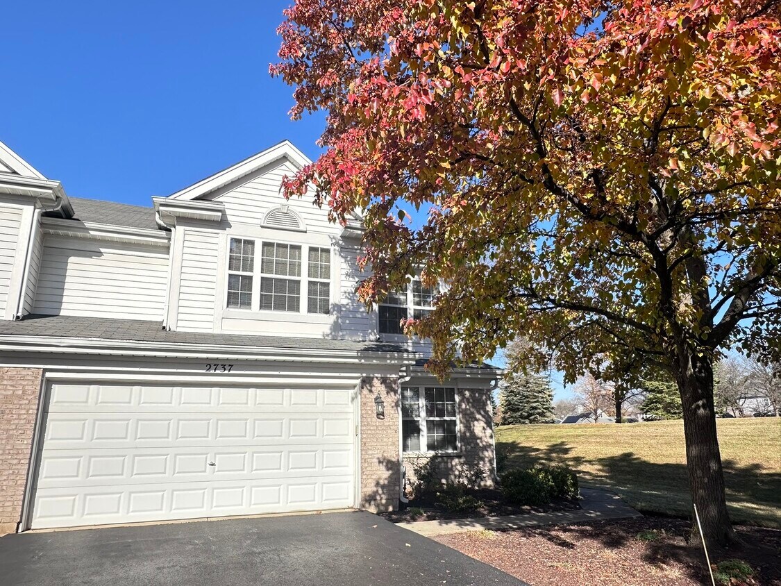 Foto principal - 2737 Borkshire Ln