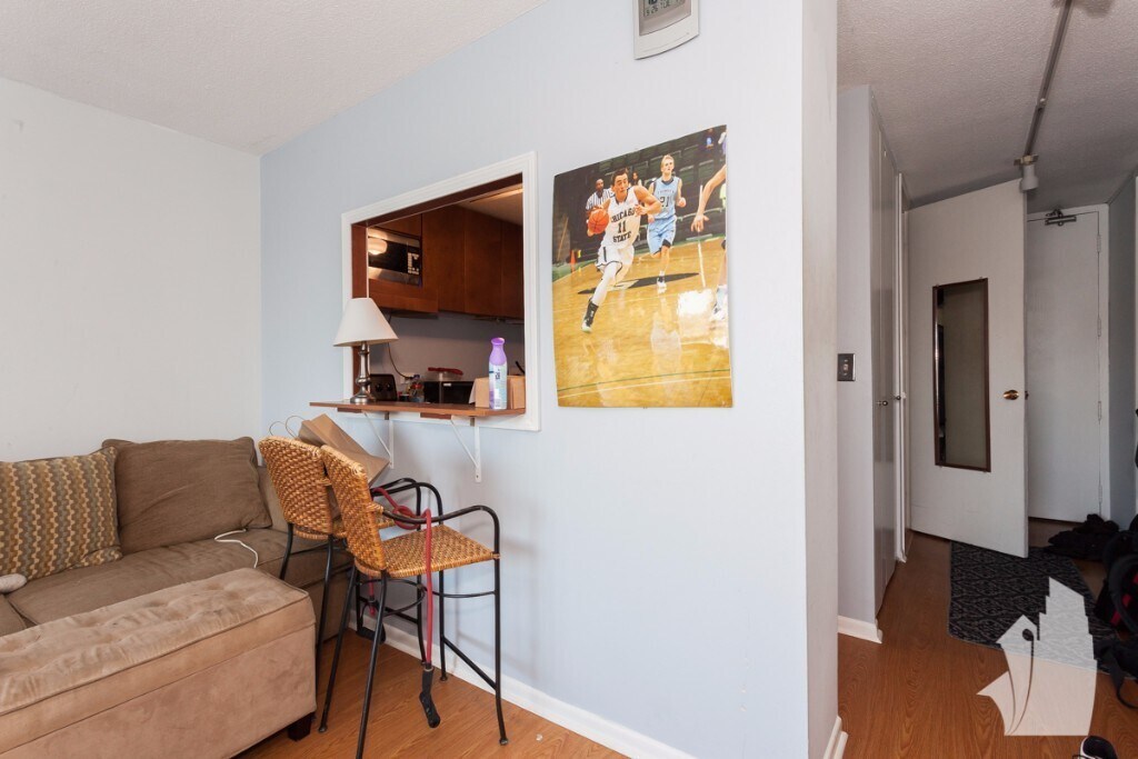 2728 N Hampden Ct, Chicago, IL 60614 2728 N Hampden Ct Chicago, IL