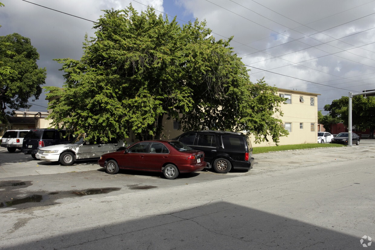 Foto del edificio - 1400-1410 W 29th St