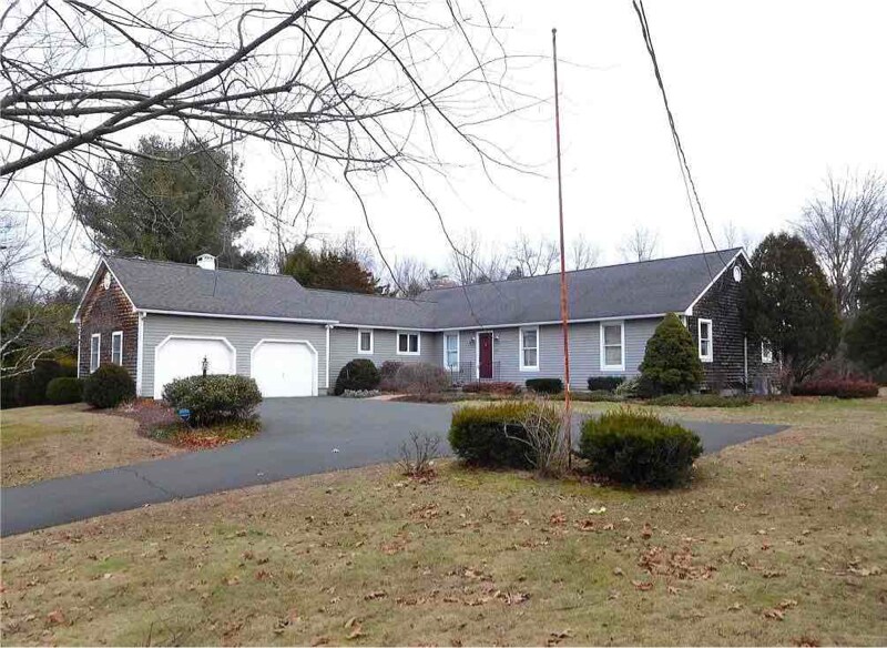 Foto principal - 202 Springfield Rd