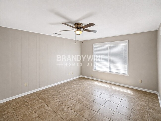 Building Photo - 1313 Mullins Station Rd