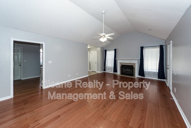 Foto del edificio - 7856 High Maple Cir