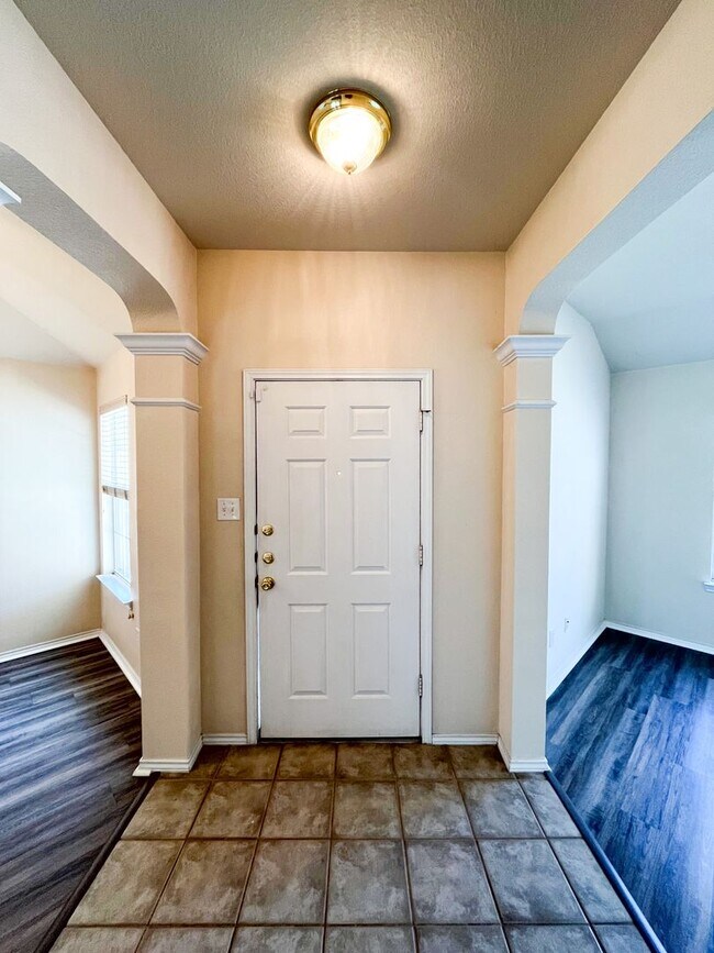 Building Photo - Available Now Beautiful 1 story, 4 bedroom...