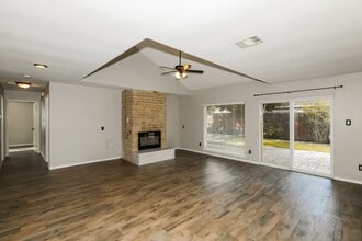 Building Photo - 1022 Red Rock Canyon Dr