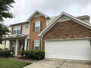 Building Photo - 6423 Hermsley Rd