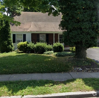 Building Photo - 621 Greenbrook Rd
