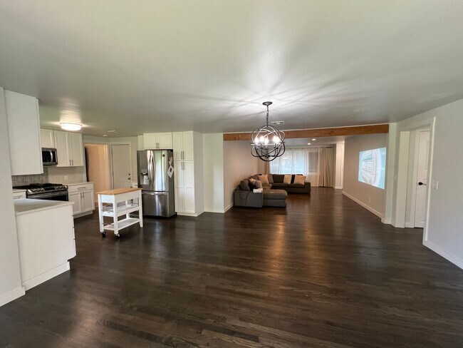 Foto del edificio - 3 bedroom/ 2 bathroom Home in Gilham Area-...
