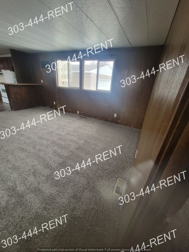 Building Photo - Log Lane Village 2 bedroom & 2 bathroom