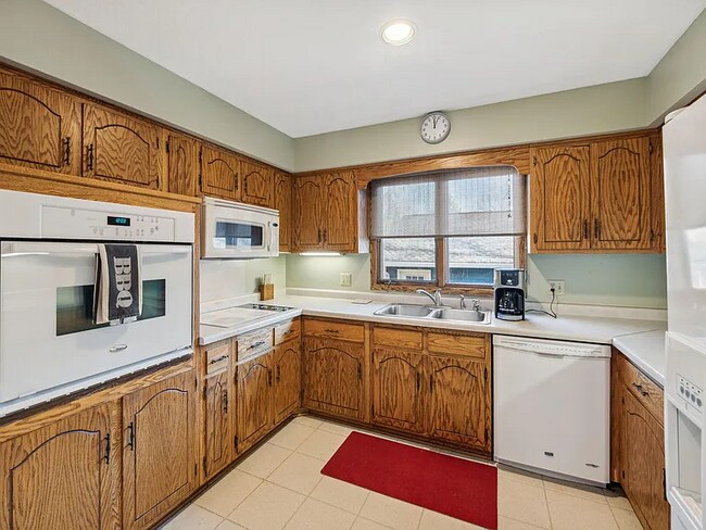 Foto del edificio - 1803 Chestnut Dr