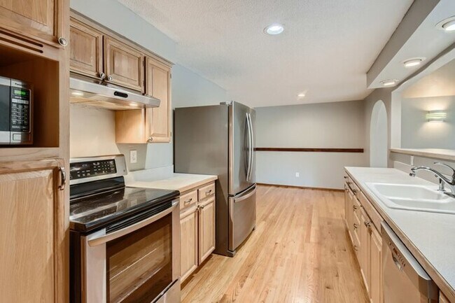Building Photo - 11320 86Th Avenue E, Puyallup, WA, 98373