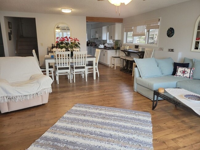 Foto del edificio - 115 Wa Wee Nork Dr