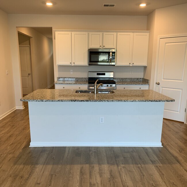 Foto del edificio - 246 Marauder Dr