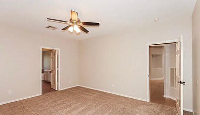 Building Photo - 5914 Rosemary Circle