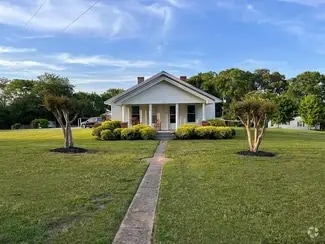 Building Photo - 181 Belue Rd