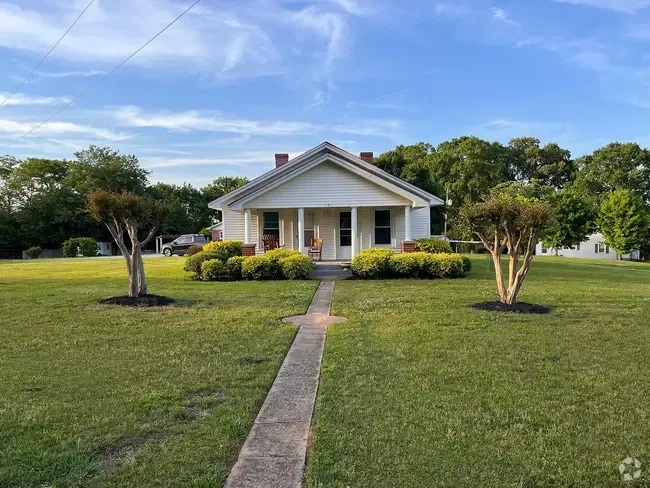 Building Photo - 181 Belue Rd