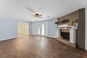 Building Photo - 427 Whitecap Dr