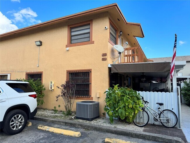 Building Photo - 5333 W 23rd Ave