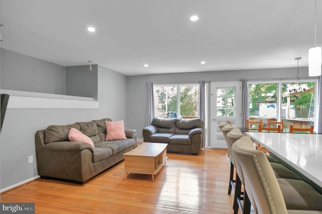 Building Photo - 4313 Dubois St