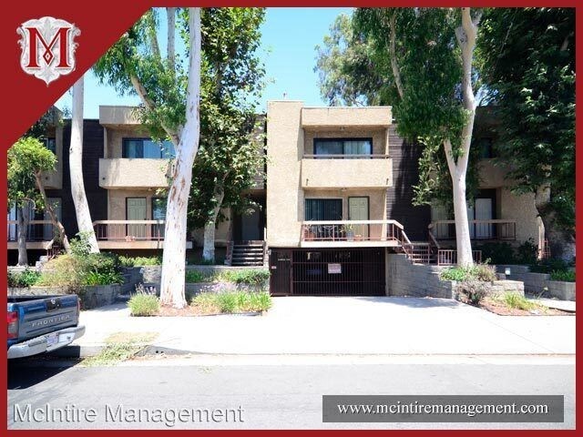 Foto del edificio - 14735 Victory Blvd