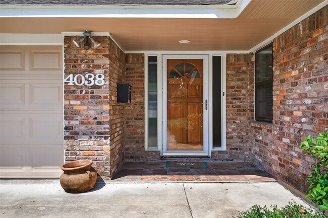 Building Photo - 4038 Cheena Dr