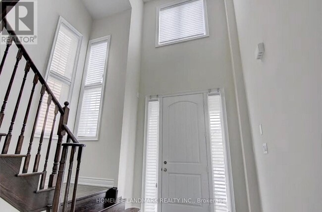 Photo du bâtiment - 707 Harry Douglas St