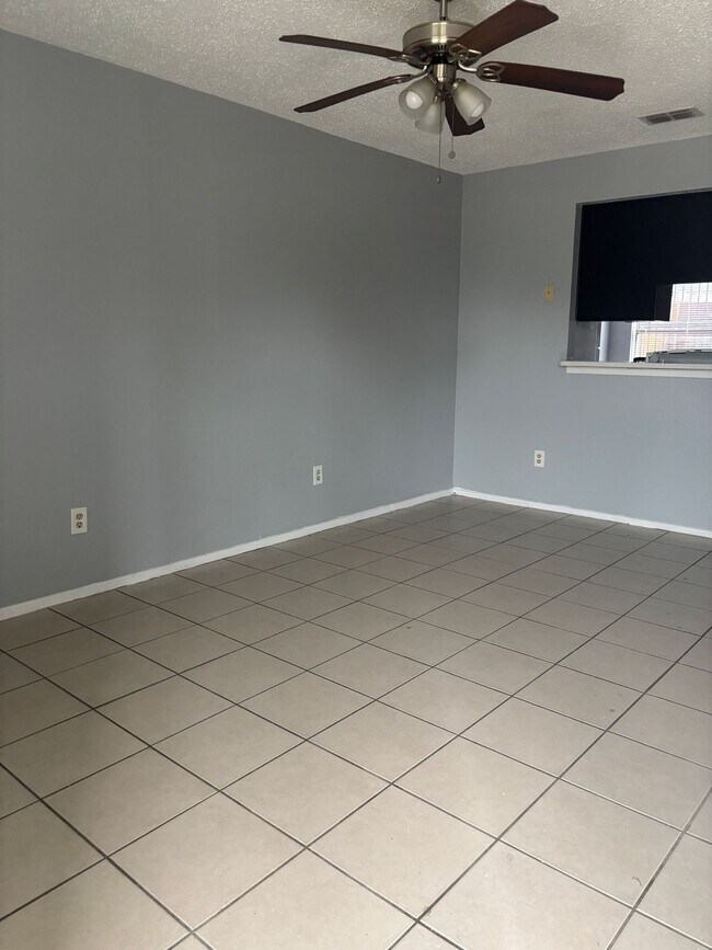 Foto del edificio - 3204 McLean St