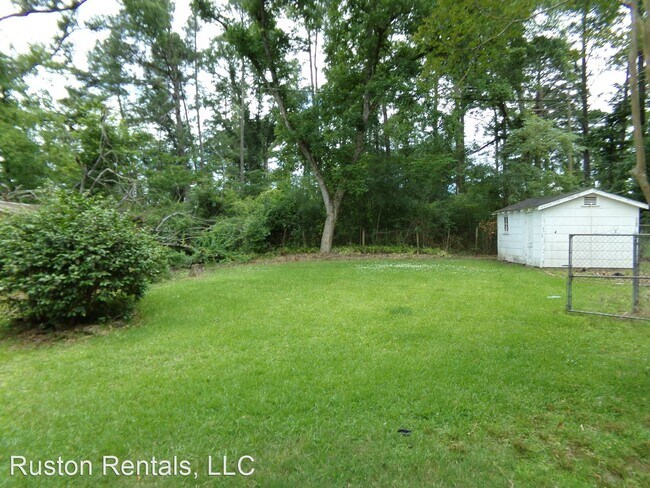 Foto del edificio - 3 br, 2 bath House - 1503 College Hill Drive