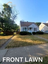 Building Photo - 1636 W Marshall St