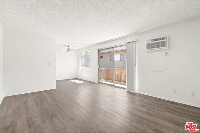 Foto del edificio - 1457 Butler Ave