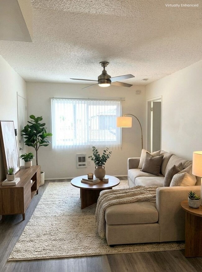 Building Photo - 11856 Inglewood Ave