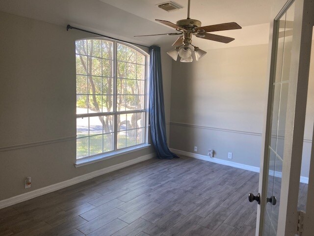 Building Photo - 1222 Walkers Way