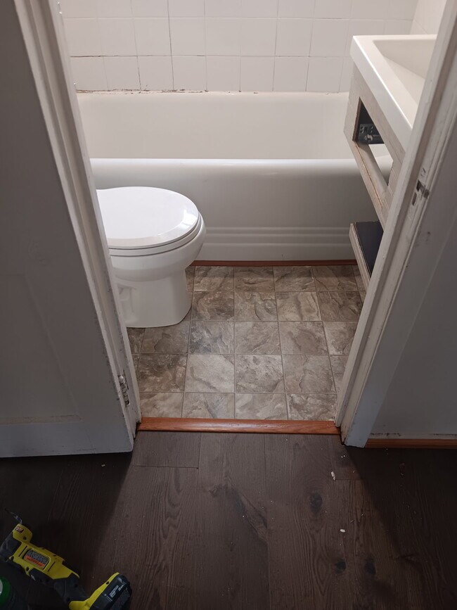 Foto del edificio - 3252 Isabelle St