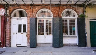 Building Photo - 834 Chartres St