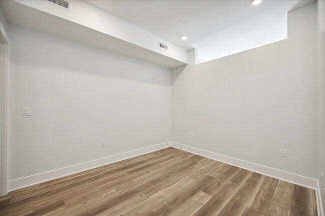 Foto del edificio - 3841 Wallace St
