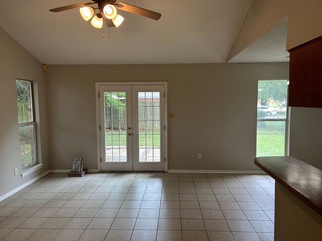 Building Photo - 3835 Carroll Drive Horn Lake, MS 38637