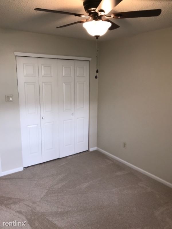 Building Photo - 2 br, 2 bath Condo - 1924 Delancey Street