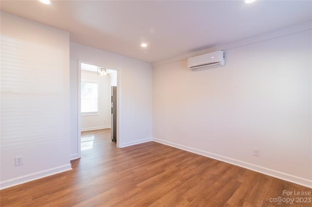 Foto del edificio - 929 Cantwell St