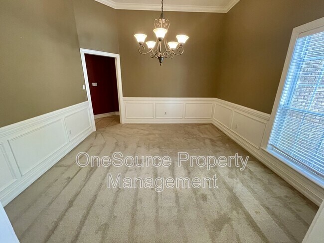 Building Photo - 979 Watersview Dr