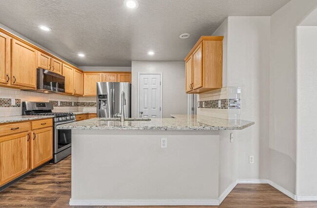 Foto del edificio - Prime SE Boise 3bd/2.5ba Home!