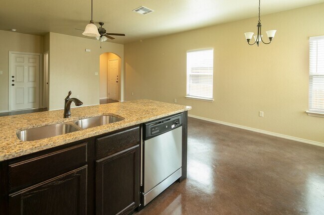 Building Photo - GORGEOUS 3 BEDROOM DUPLEX LOCATED IN BUDA,...