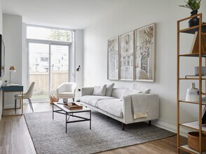 Building Photo - 55 Warrender Ave