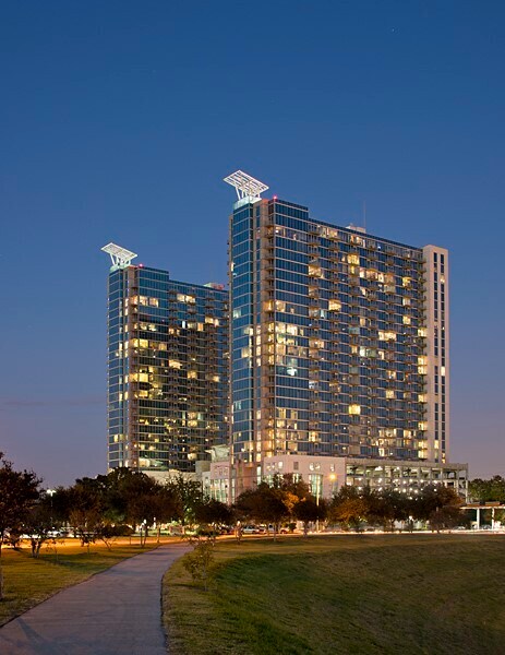 Foto del edificio - 5925 Almeda Rd