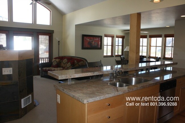 Building Photo - 12150 E Big Cottonwood Canyon Rd