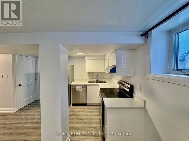 Photo du bâtiment - 1436 Bellamy St